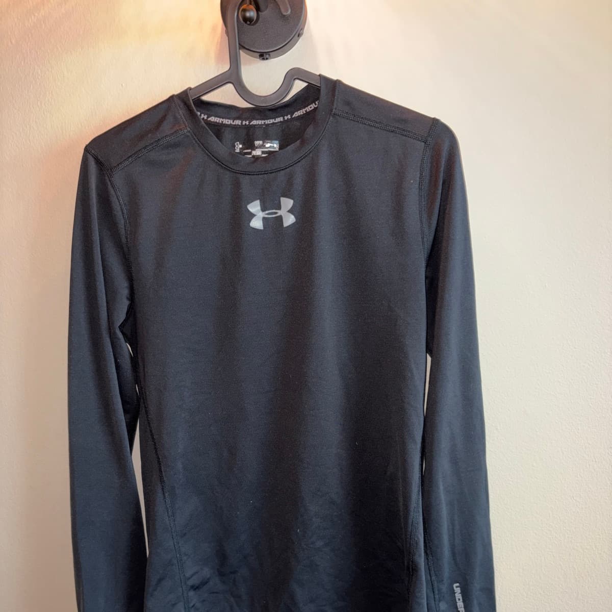 Under Armour síðerma íþróttabolur