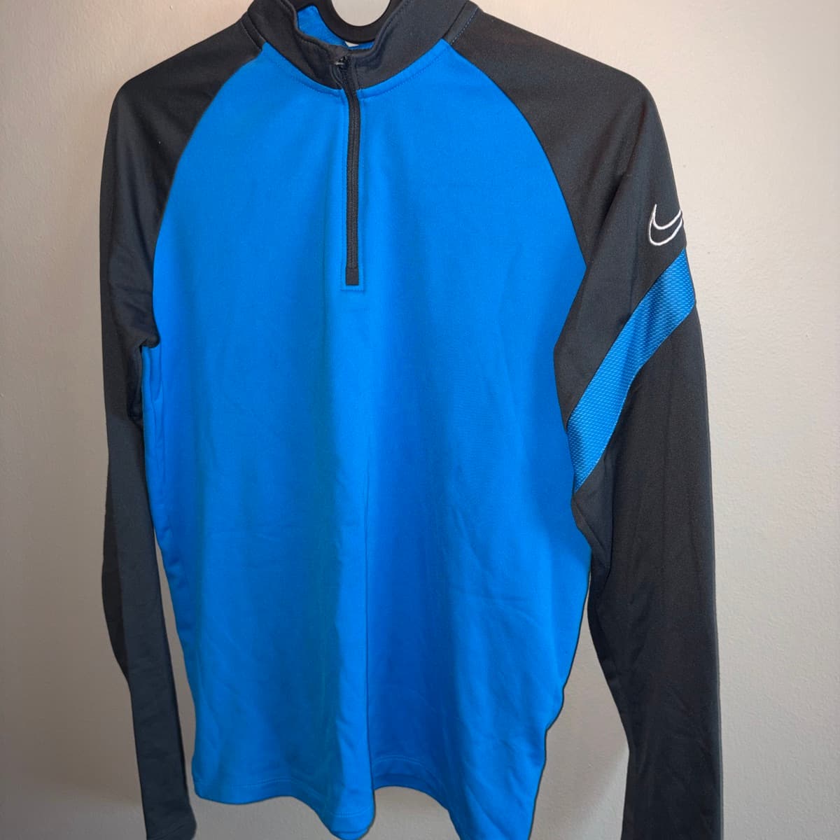 Nike Dri-FIT æfingapeysa