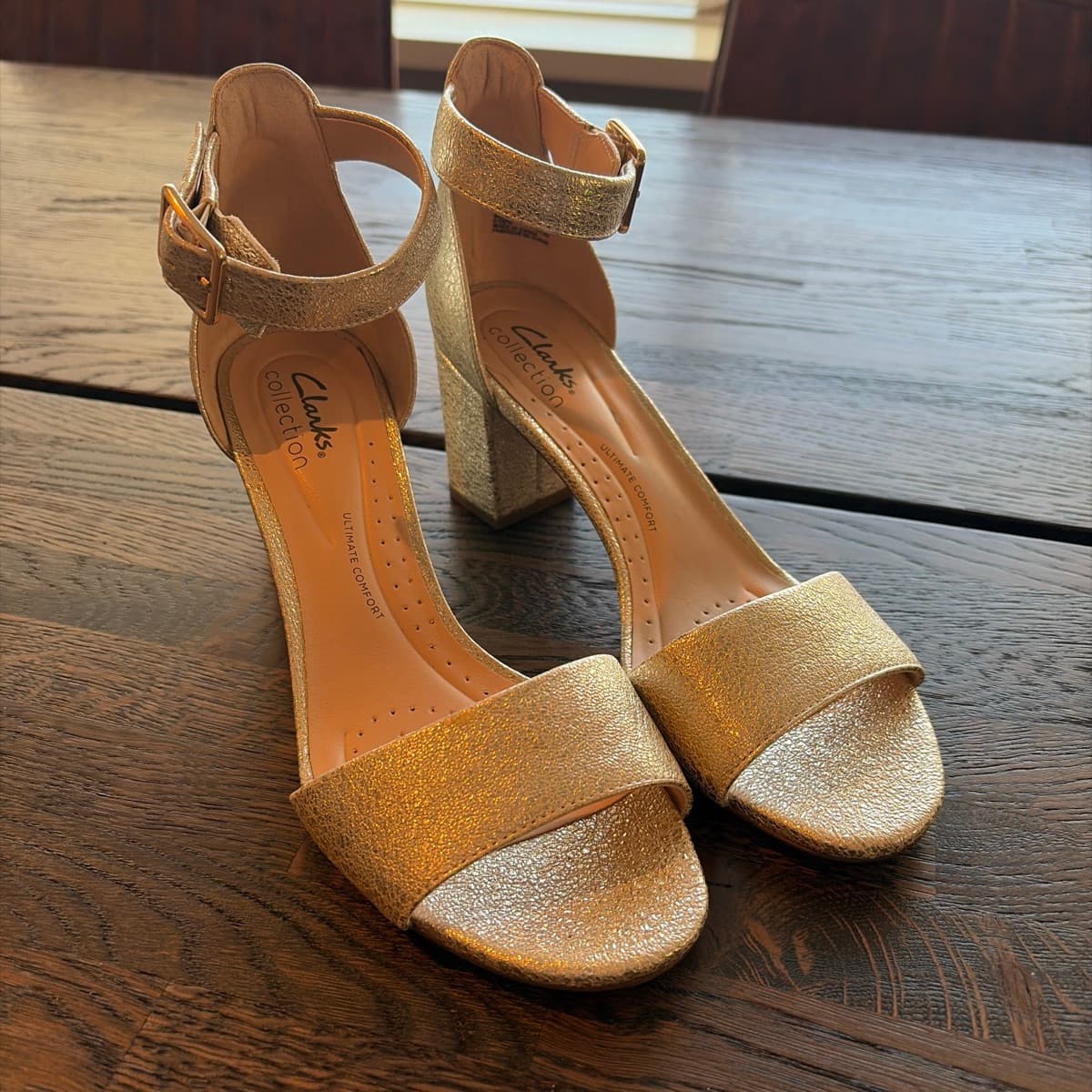 Clarks hælaskór
