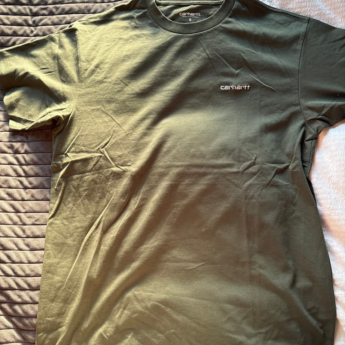 Carhartt bolur