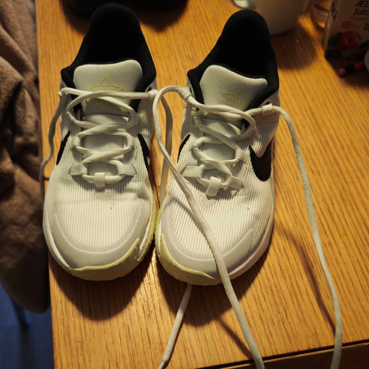Nike íþróttaskór