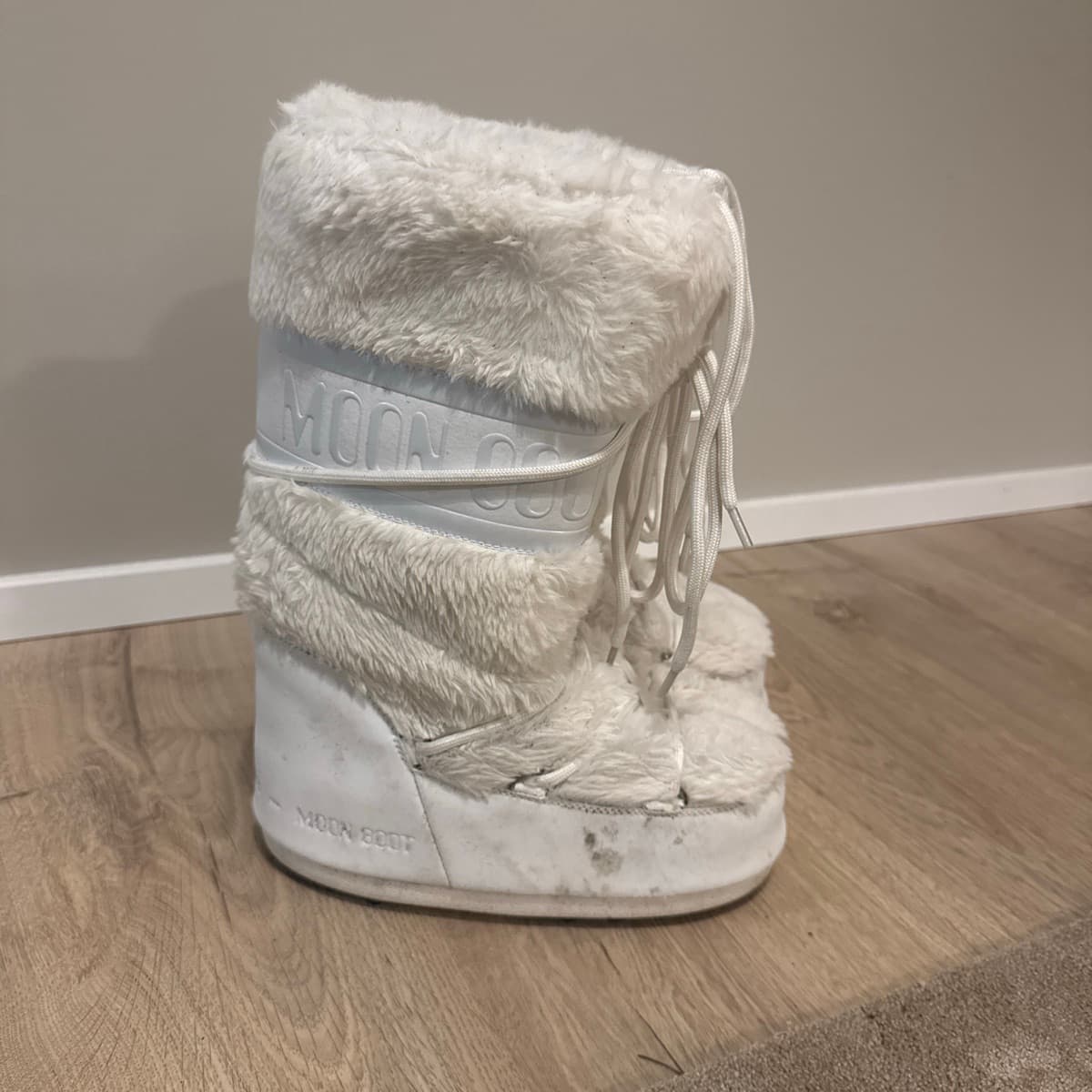 Moon Boot loðstígvél