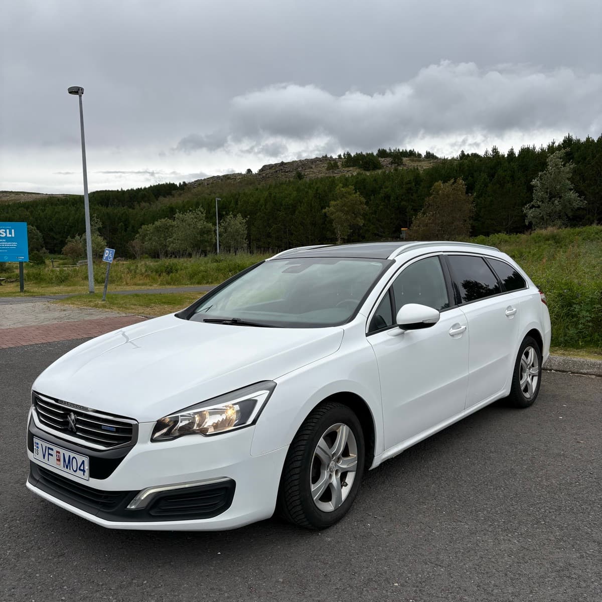 Peugeot 508 SW 2016