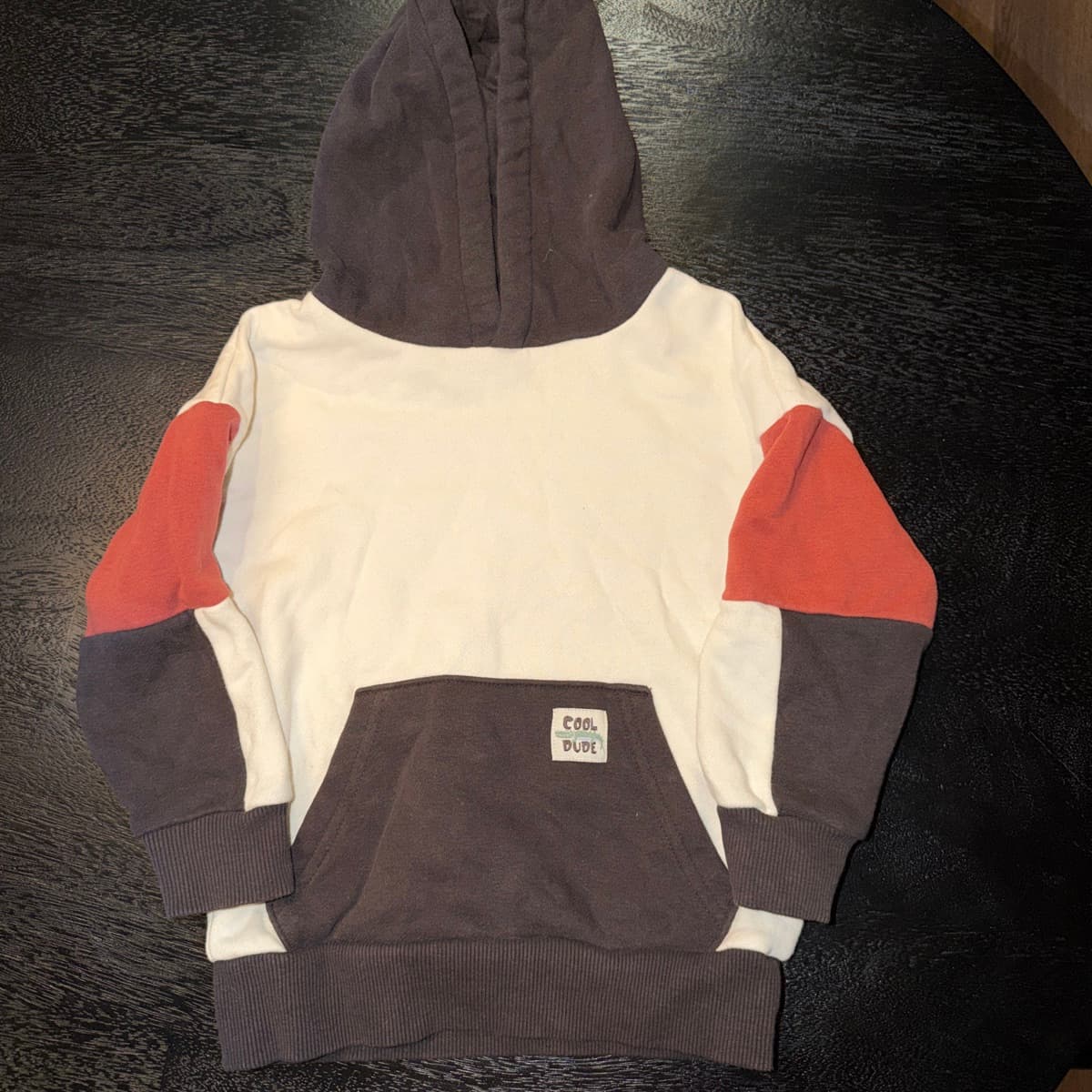 C&A hettupeysa