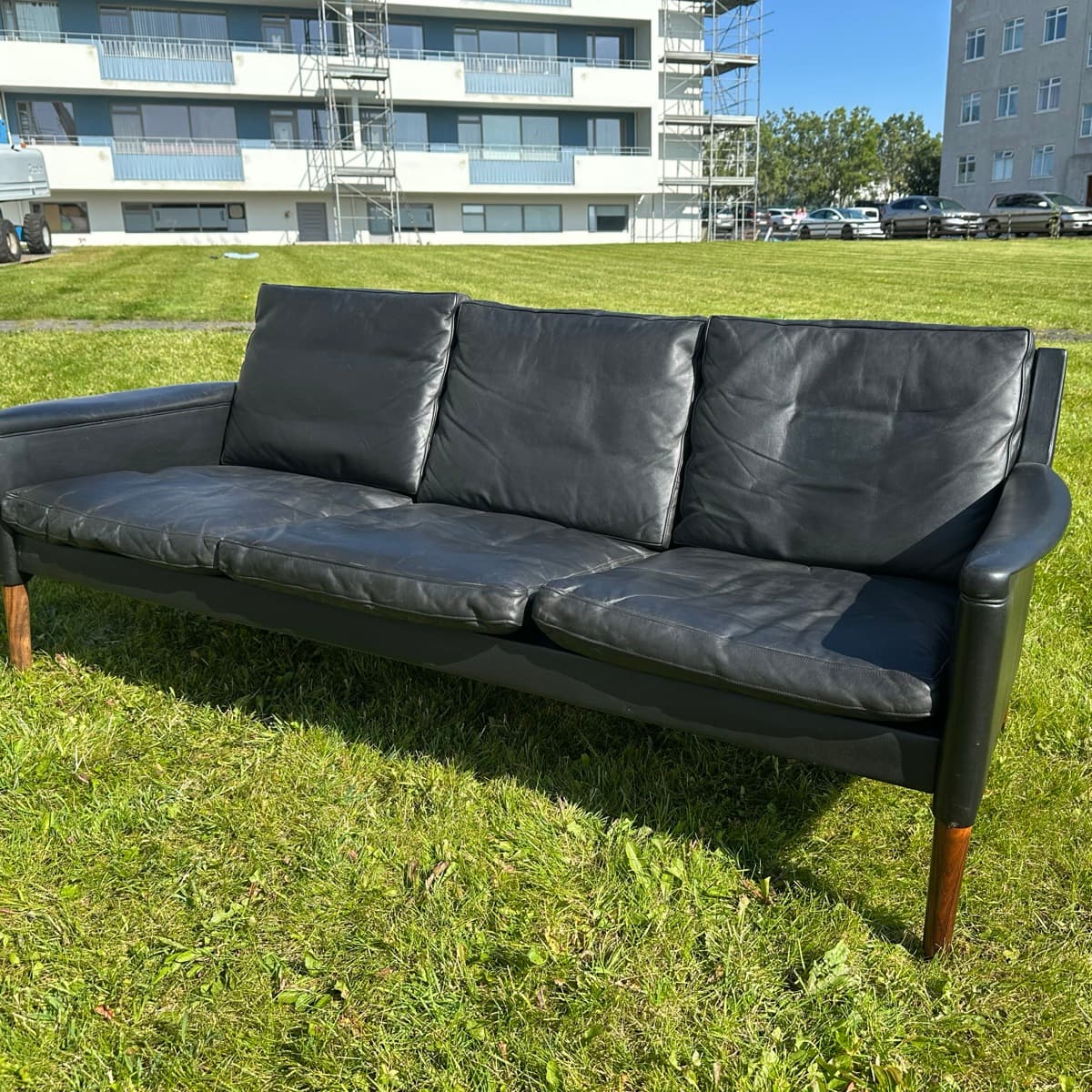 Þriggja sæta sófi