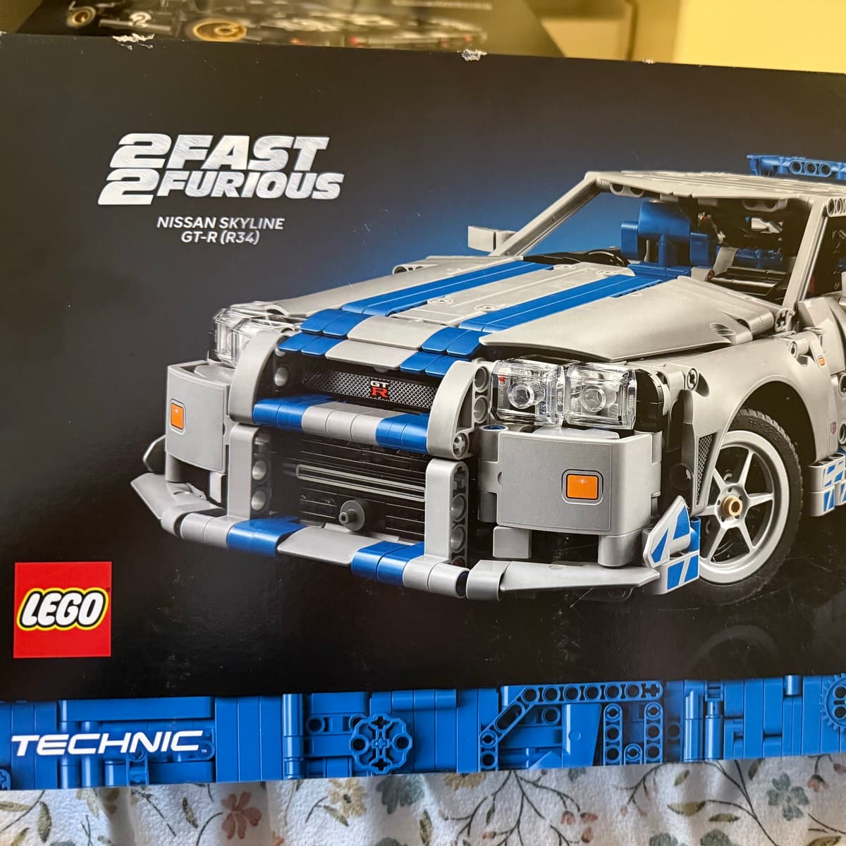LEGO Technic Nissan Skyline GT-R (R34)