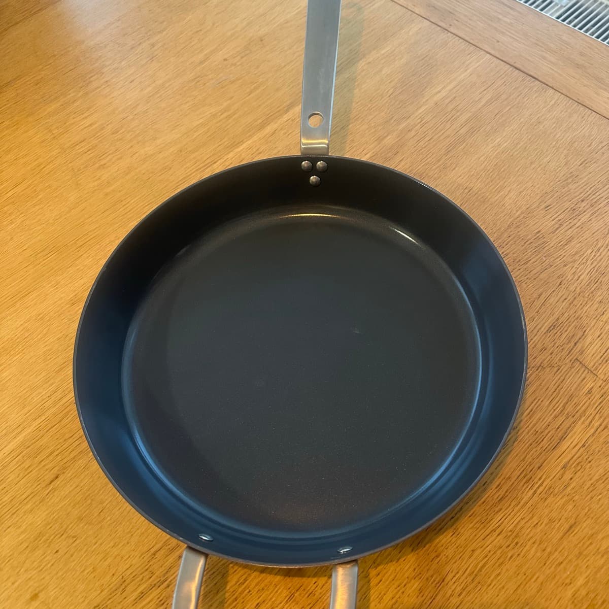 IKEA HEMKOMST steikarpanna 32 cm Eins og ný