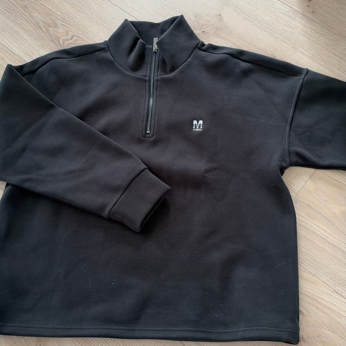 M Fitness peysa Size XL