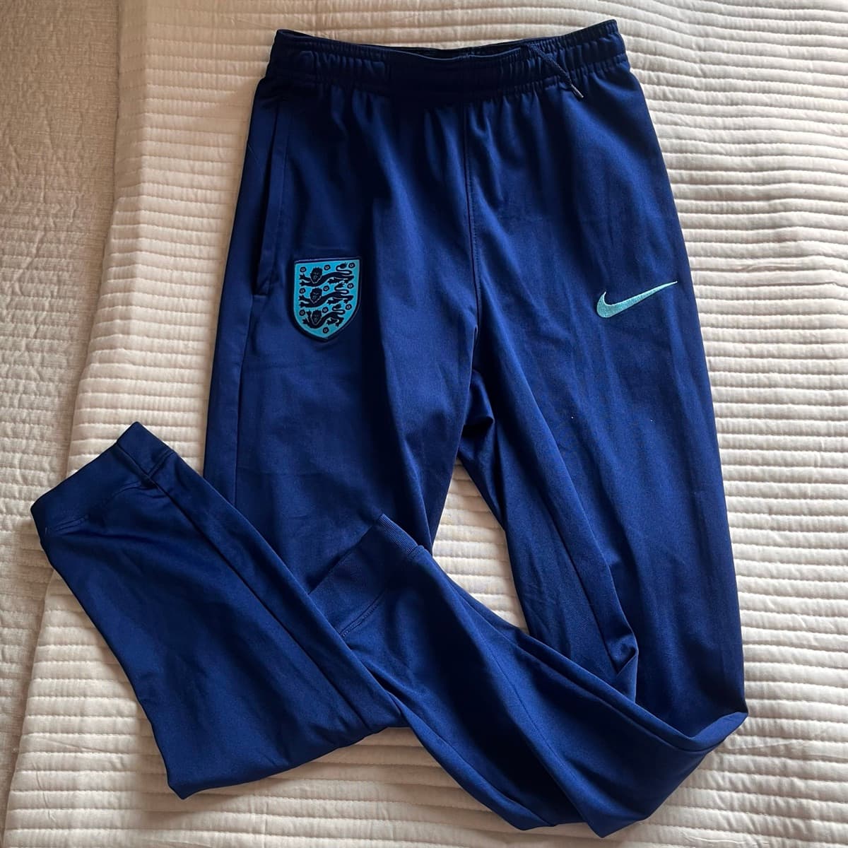 Nike England æfingabuxur