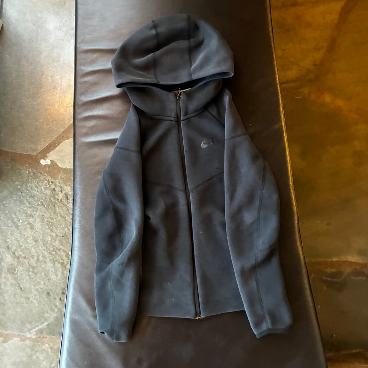 Nike Tech Fleece hettupeysa