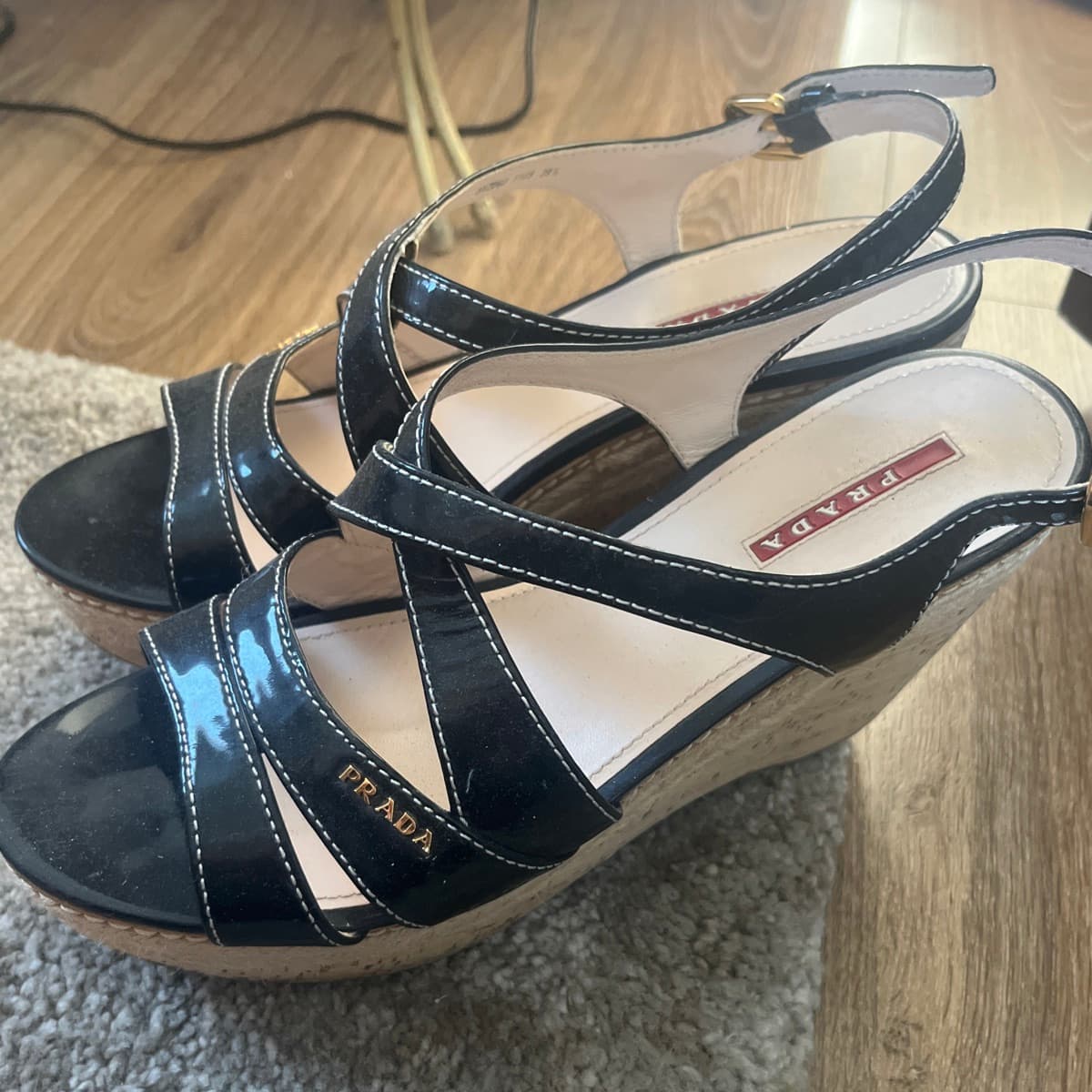 Prada fleyghælar