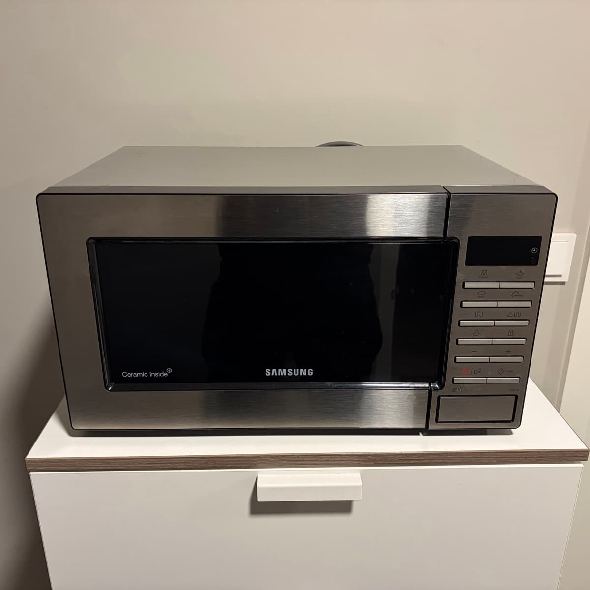 Samsung örbylgjuofn