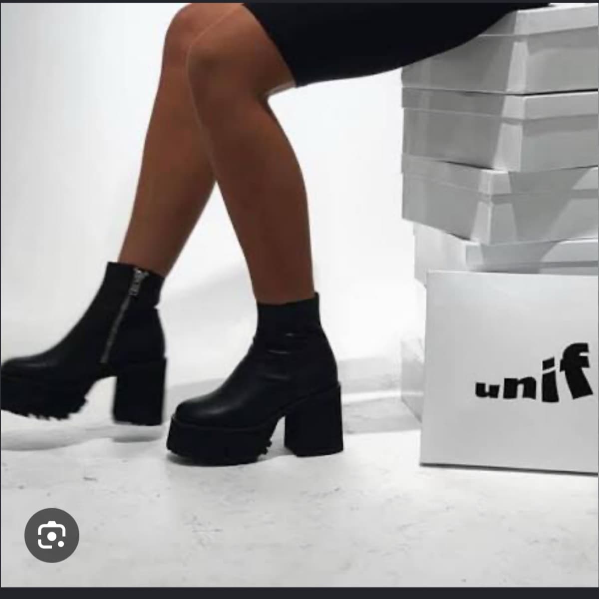 UNIF platform skór