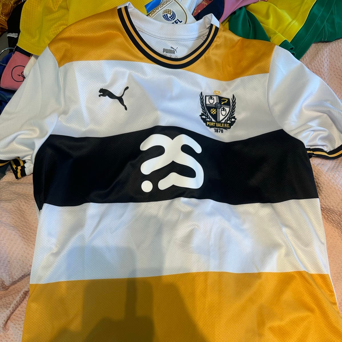 Puma Port Vale fótboltatreyja