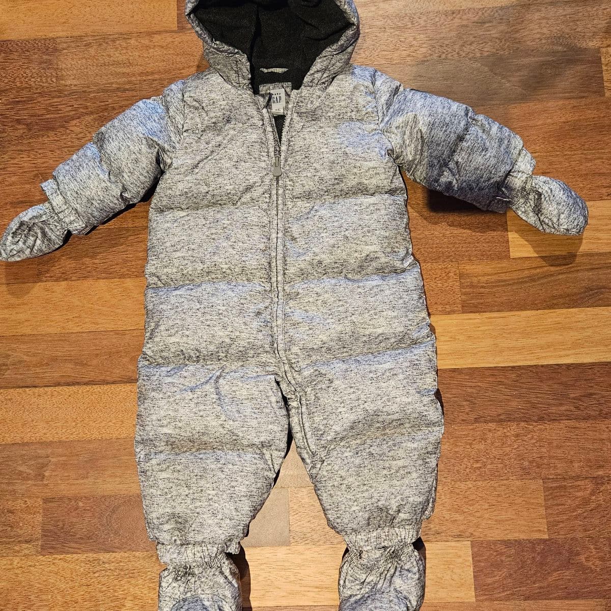 Baby Gap snjógalli