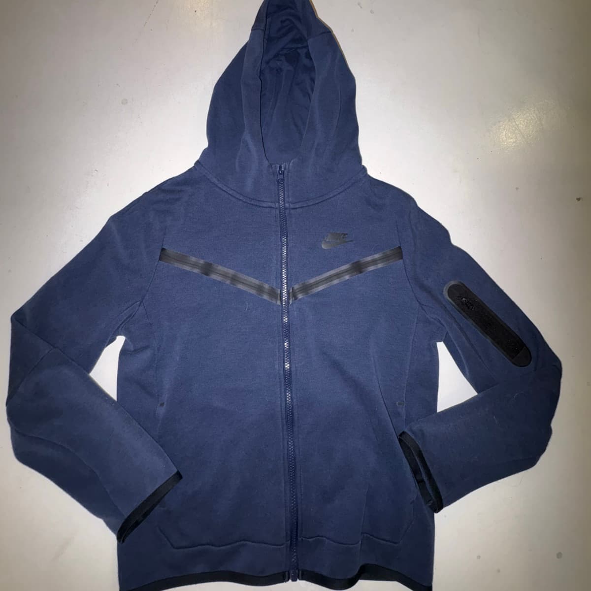 Nike Tech Fleece hettupeysa