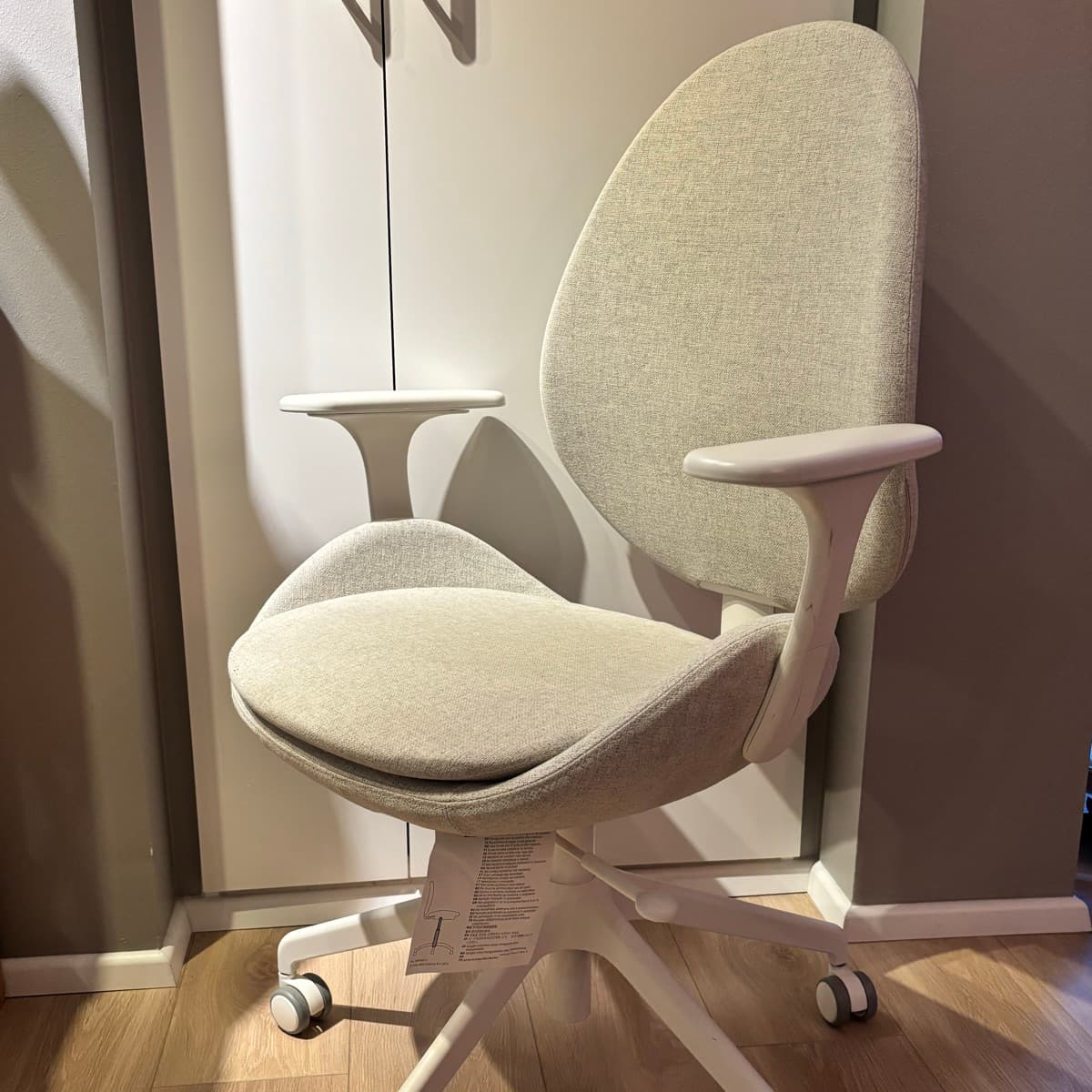 Skrifstofustóll úr Ikea