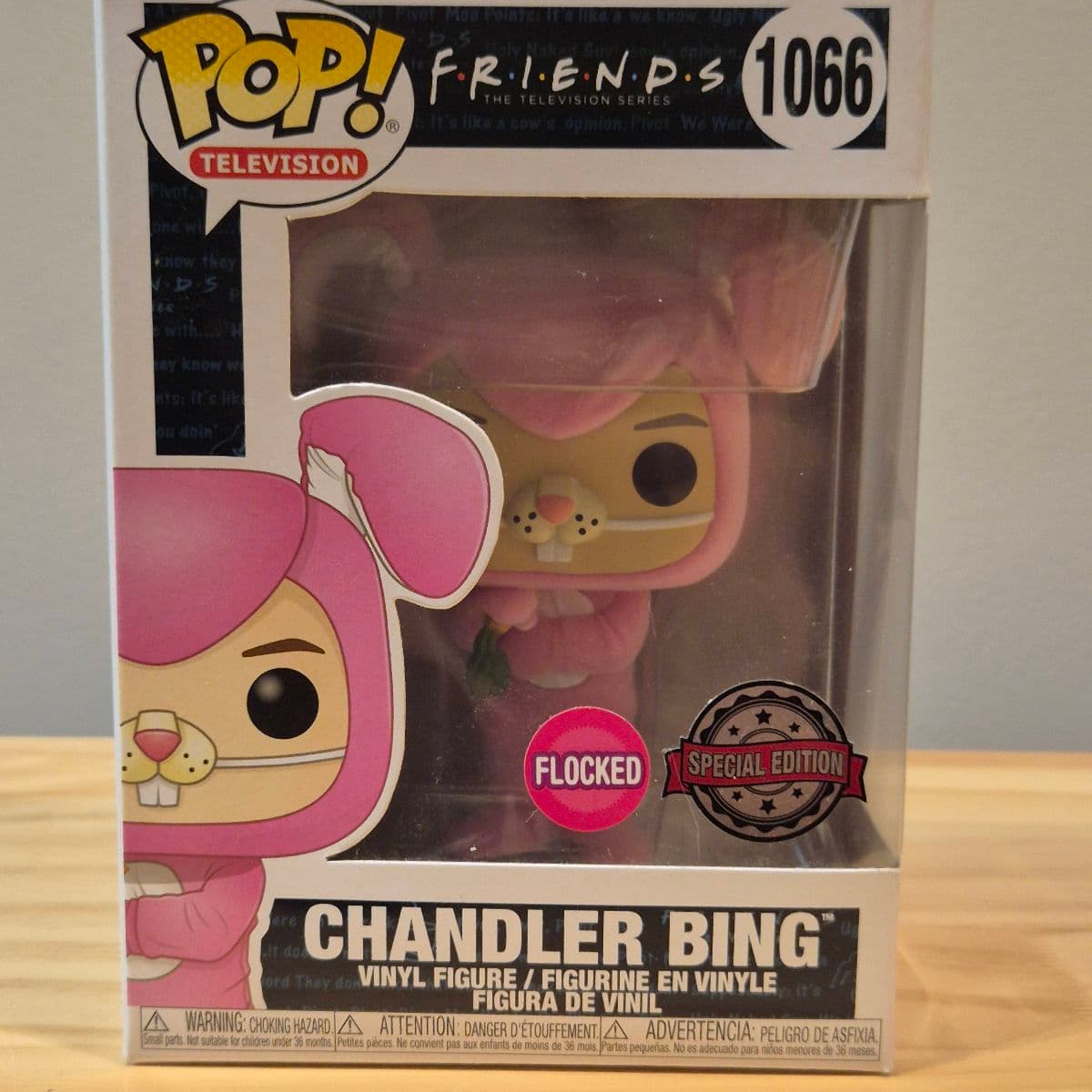 Chandler Bing Funko Pop!