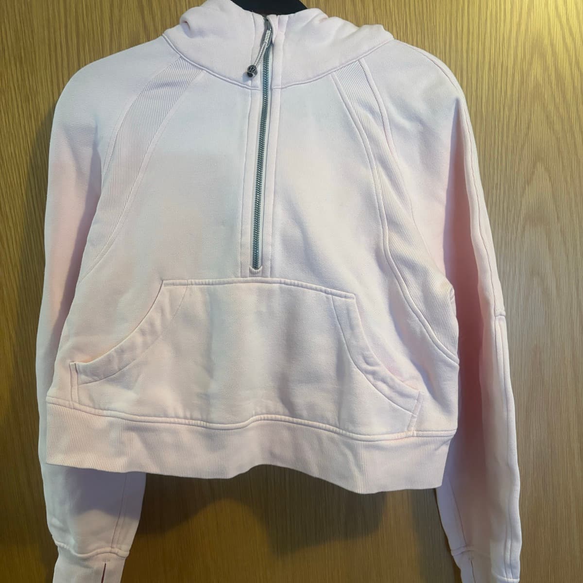 Lululemon hettupeysa