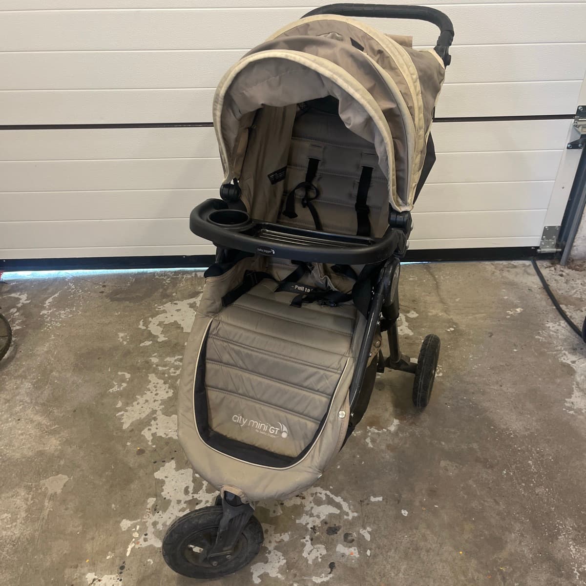 Baby Jogger City Mini kera