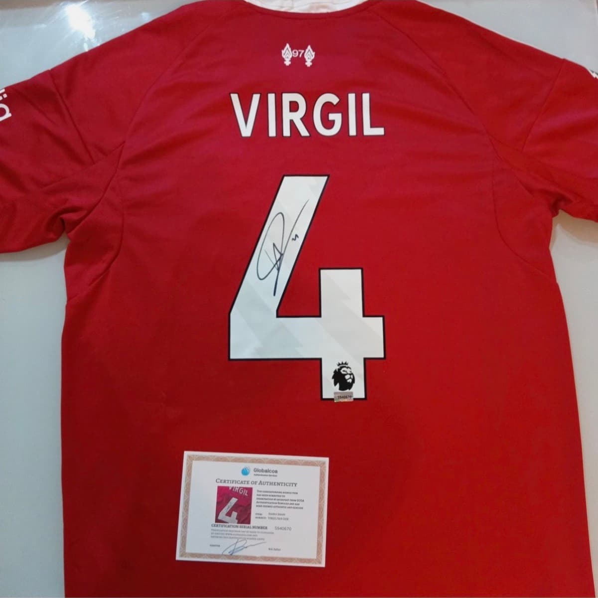 Árituð Virgil van Dijk Liverpool treyja