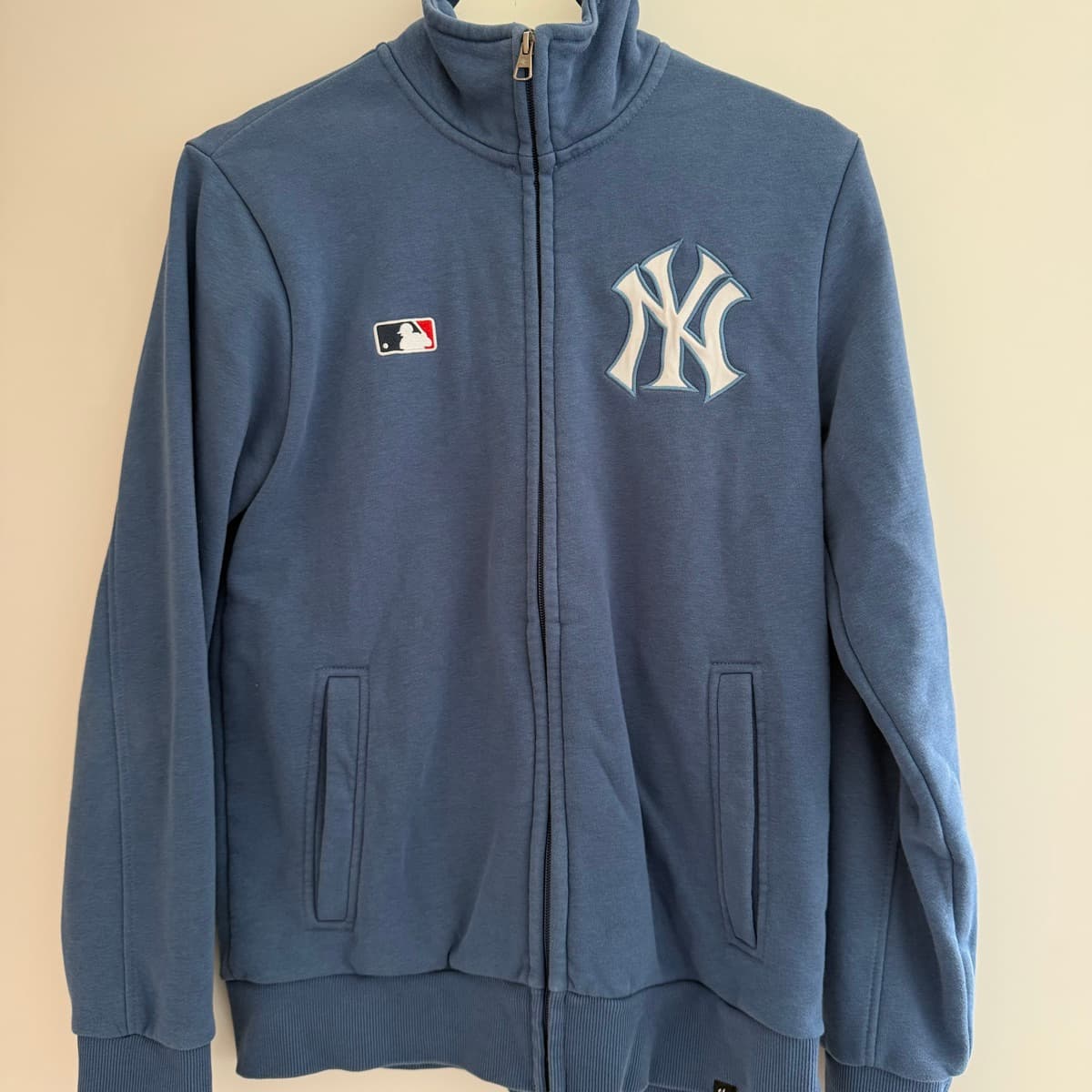 New York Yankees rennd peysa