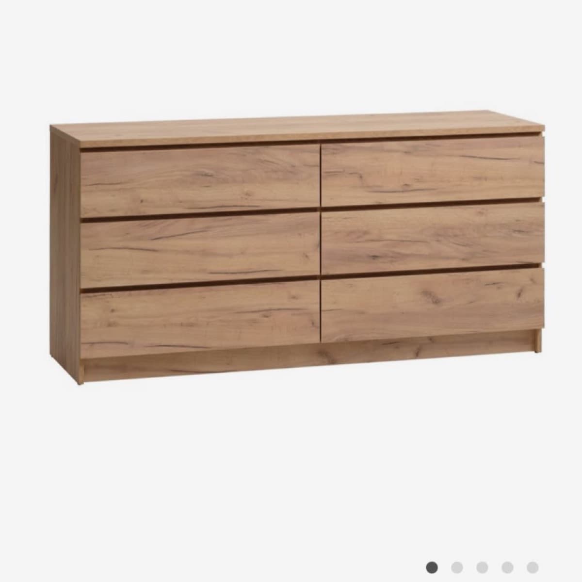 Kommóða með sex skúffum