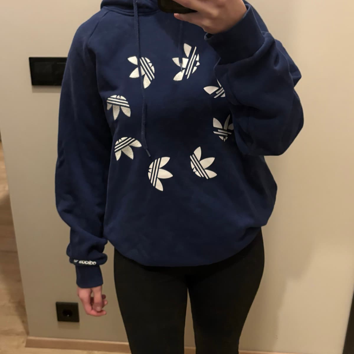 Adidas hettupeysa