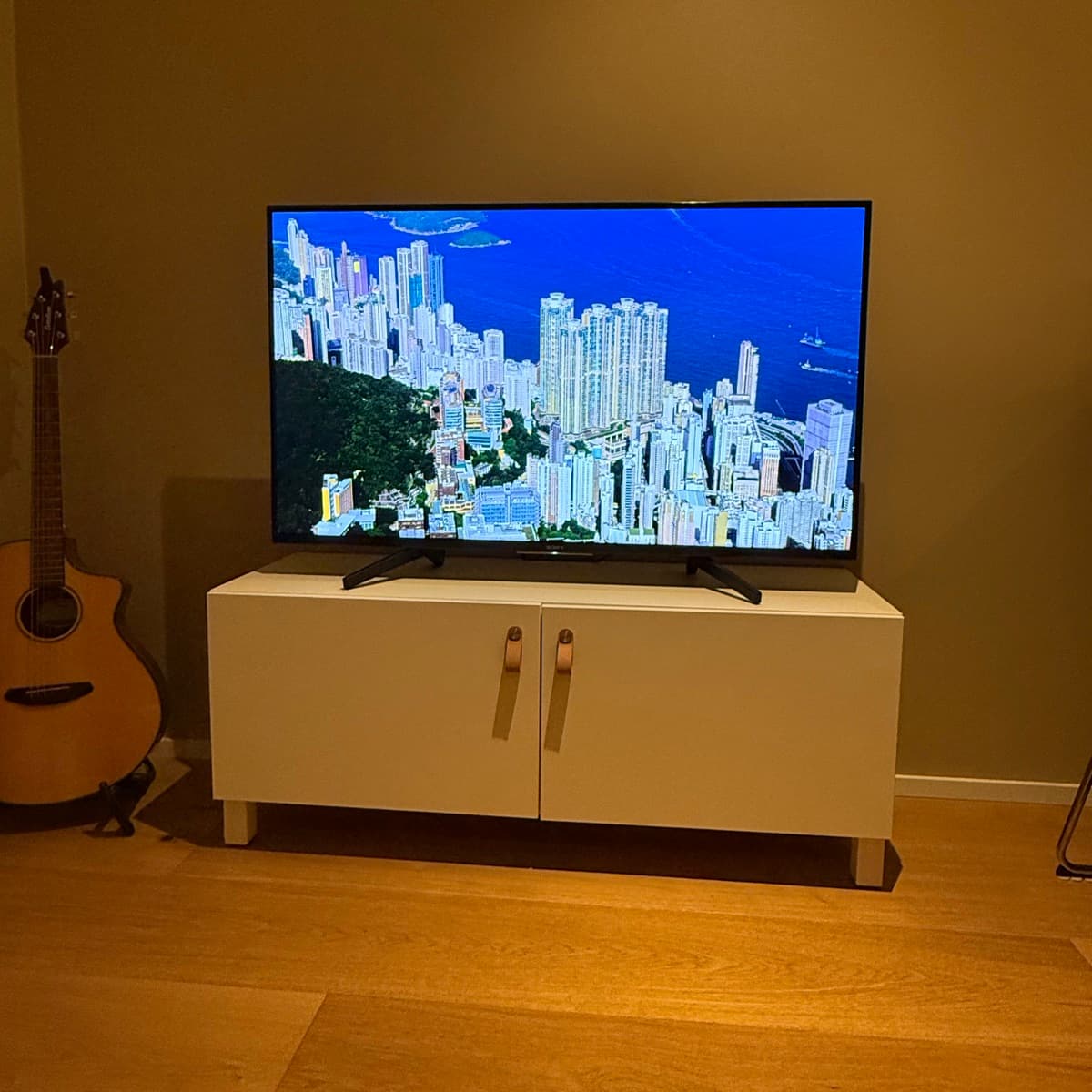 IKEA sjónvarpsbekkur