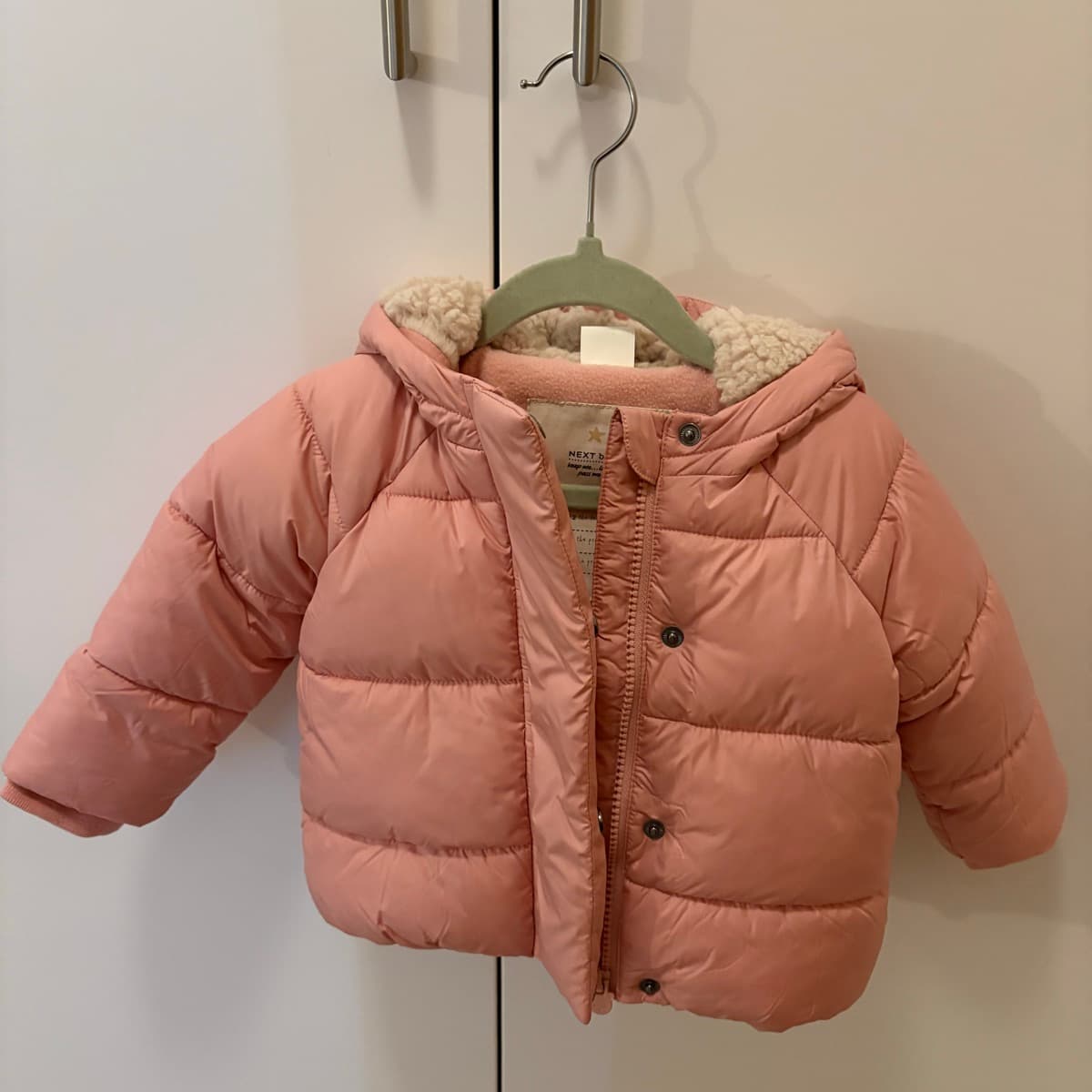 Next puffer jakki
