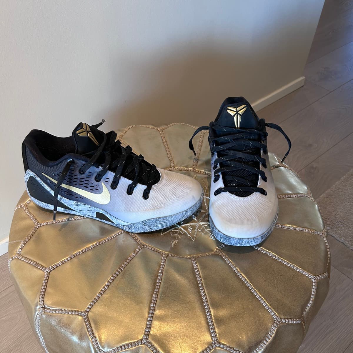 Nike Kobe körfuboltaskór