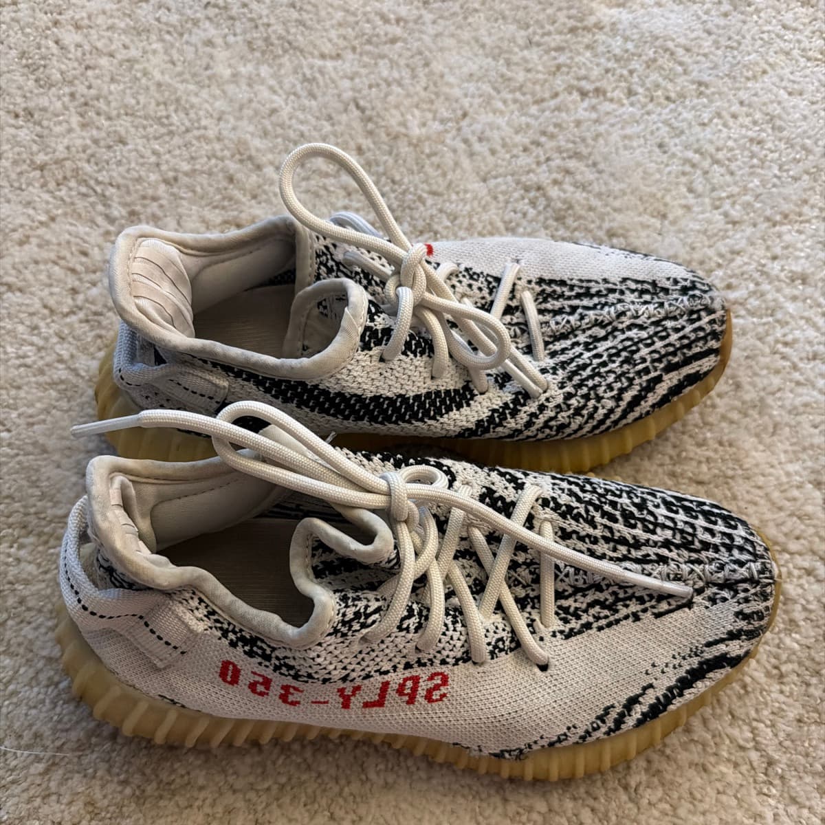 Yeezy Boost 350 V2 Zebra