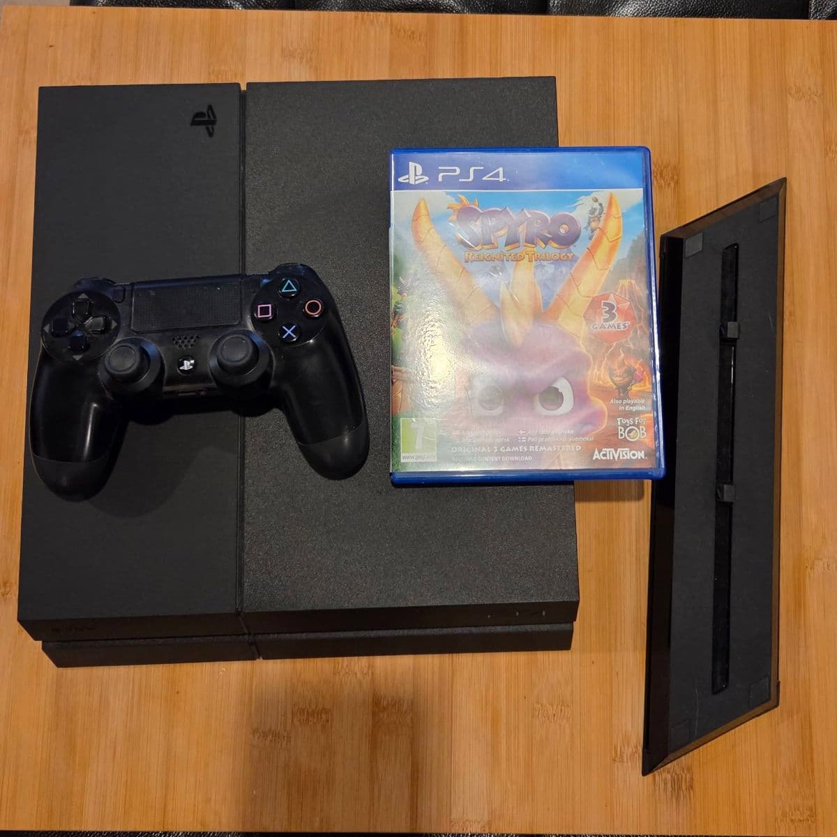 PlayStation 4 og Spyro Reignited Trilogy