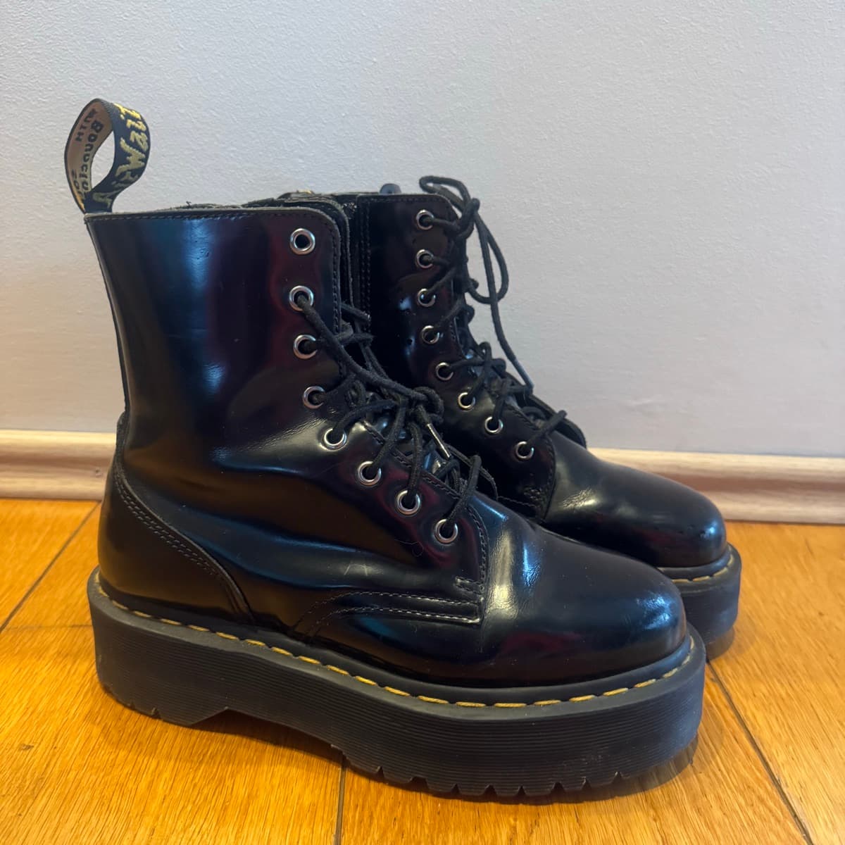 Dr. Martens skór