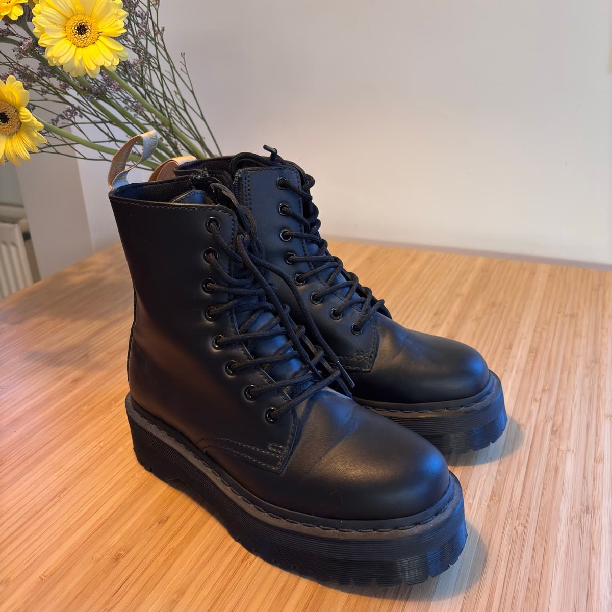 Vegan Doc Martens Jadon