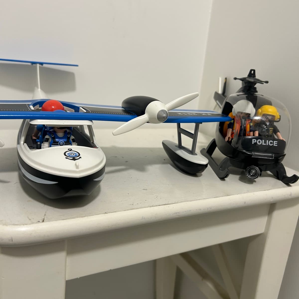Playmobil lögregluþyrla og sjóflugvél