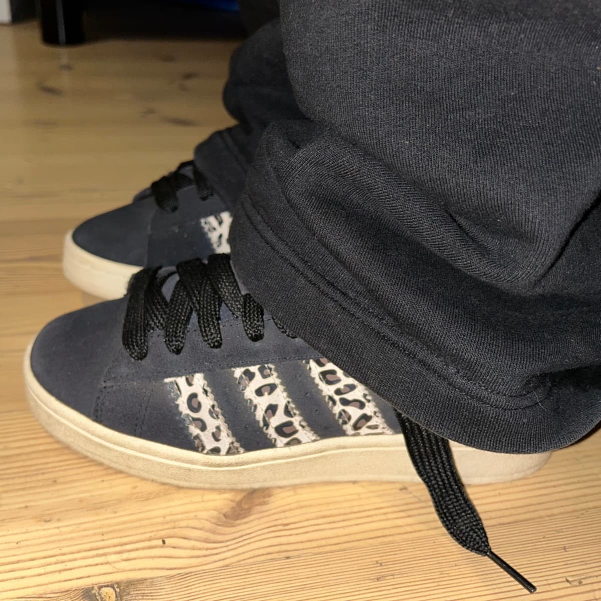 Adidas Campus með hlébarðamynstri