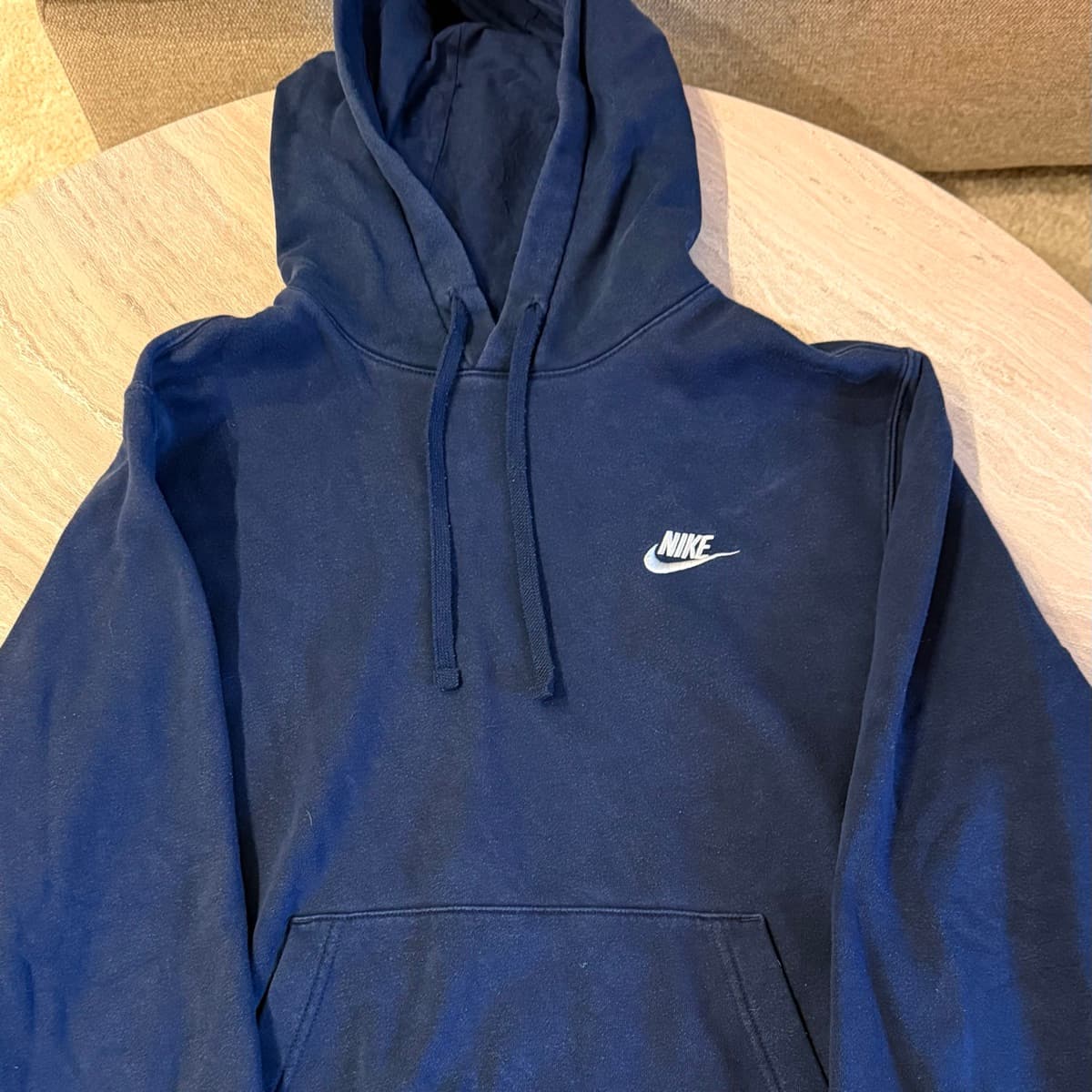 Nike hettupeysa