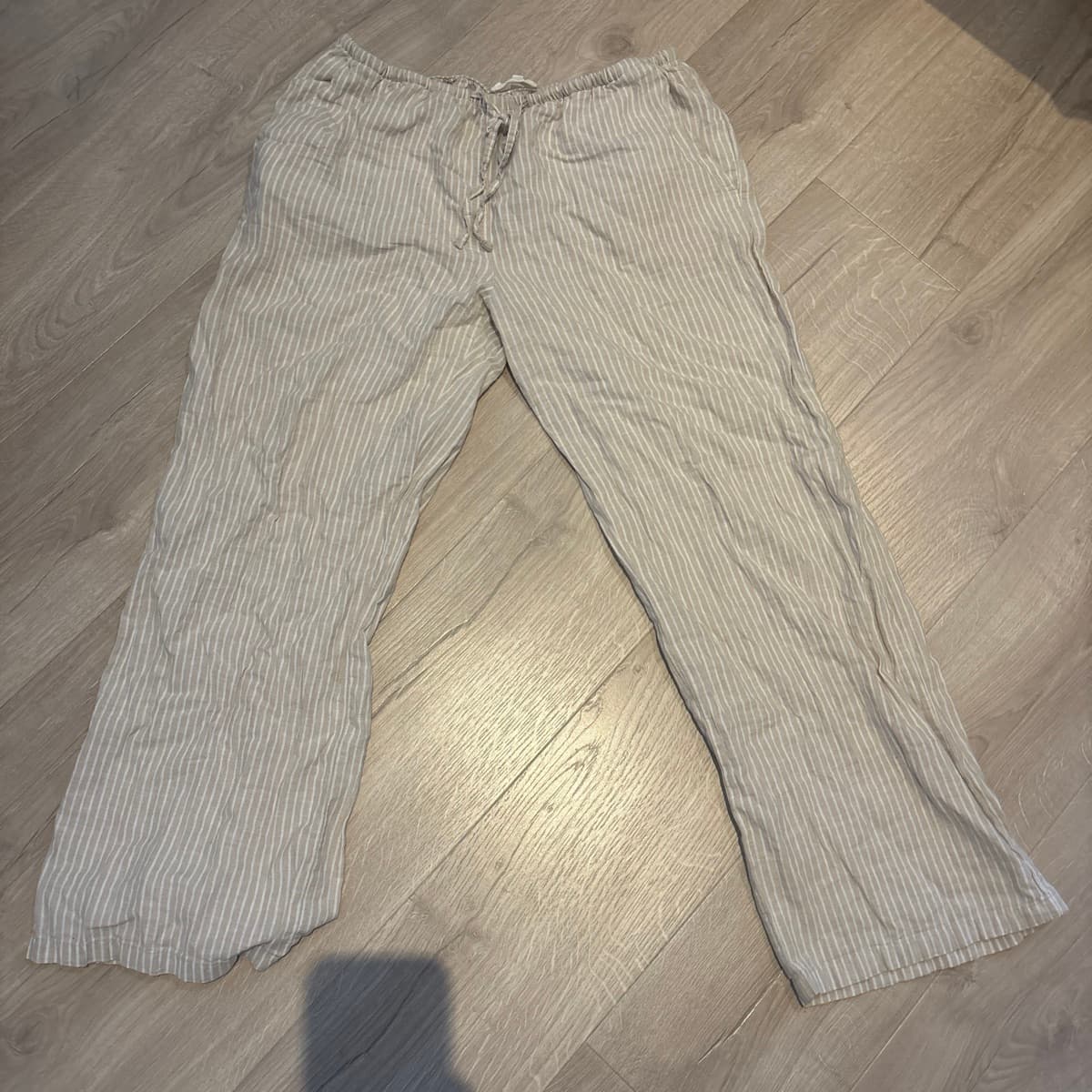 Röndóttar léttar buxur