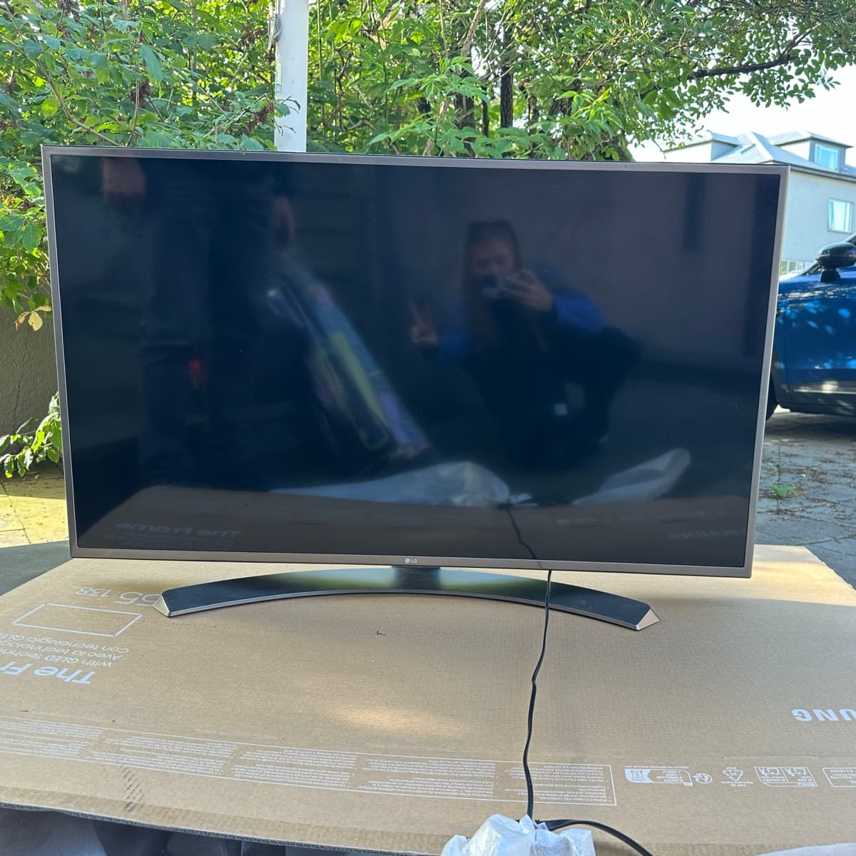 LG 49" snjallsjónvarp, 4K UHD