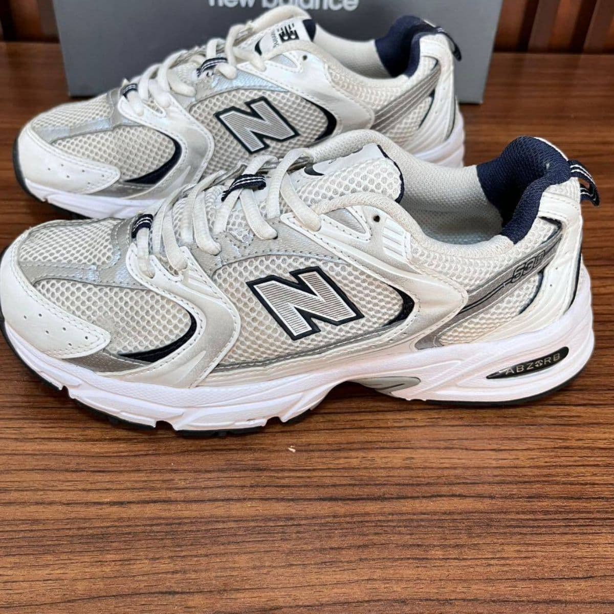 New Balance 530