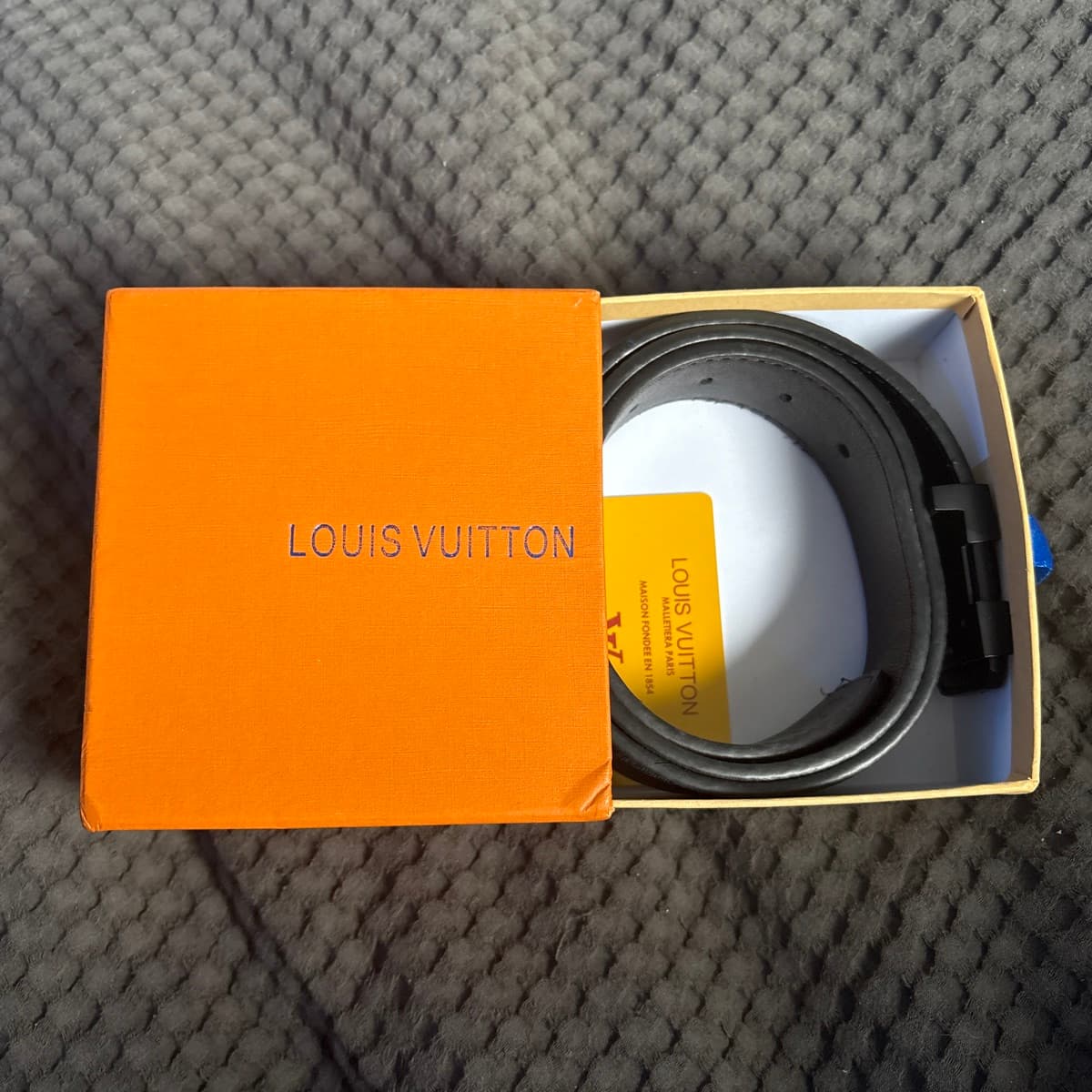 Louis Vuitton belti