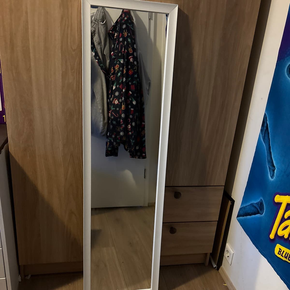 Spegill í fullri lengd