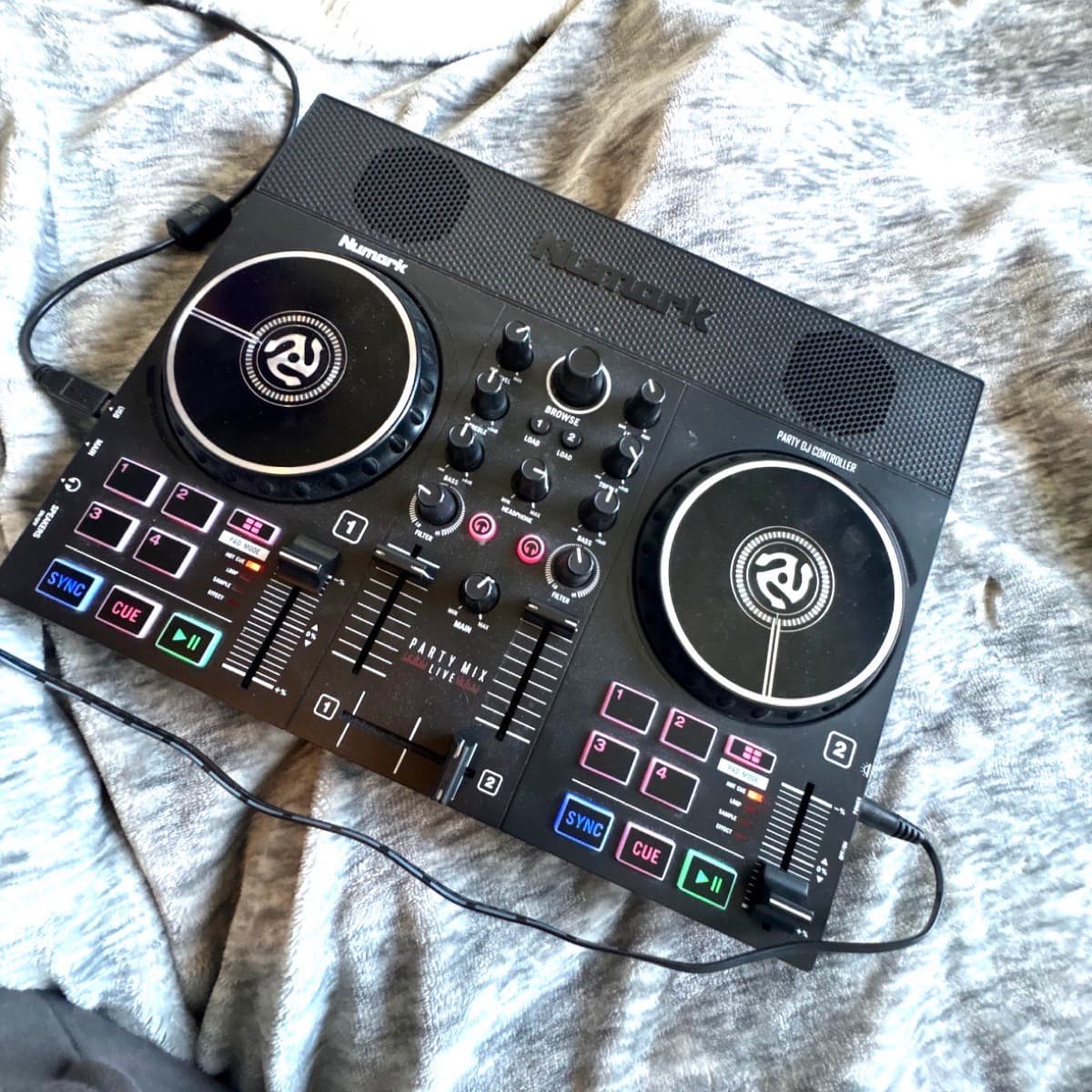 Numark Party Mix Live