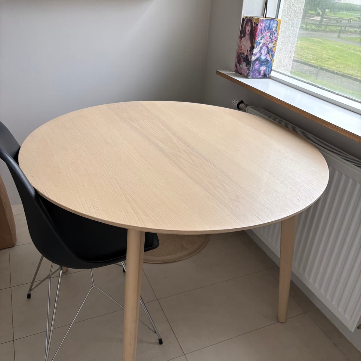 Hringlaga eldhúsborð