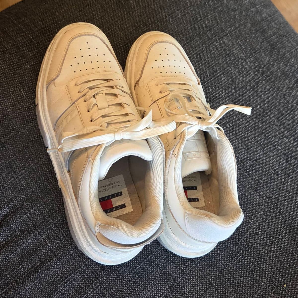 Tommy Jeans strigaskór