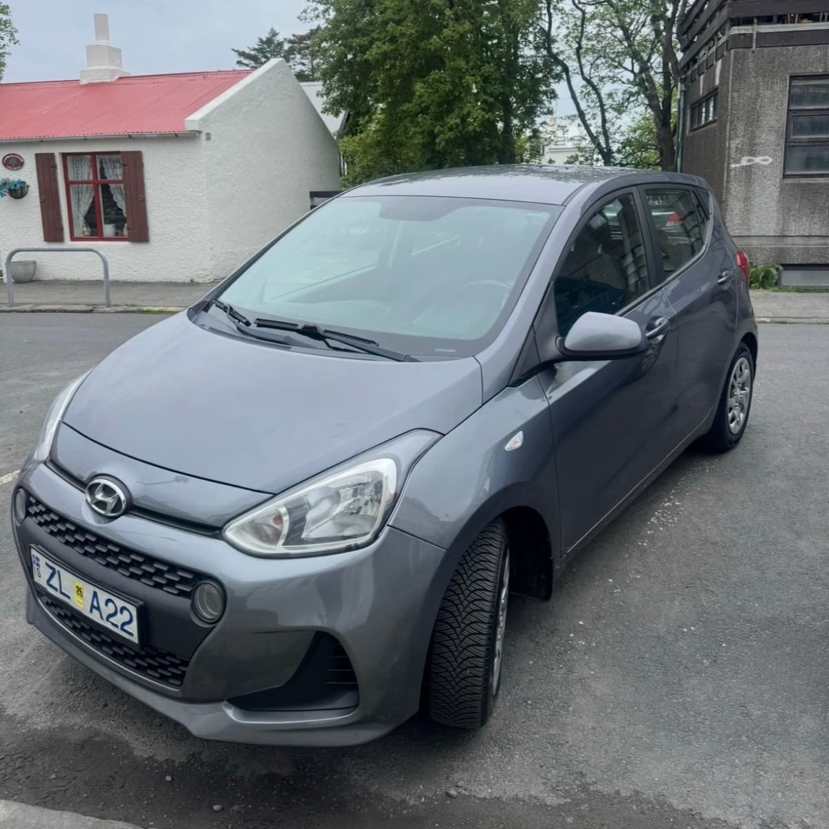 Hyundai i10 - þarfnast viðgerðar