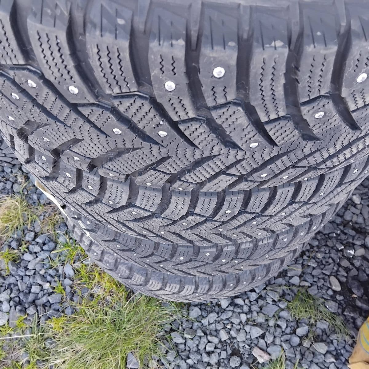 Toyo nagladekk, 225/65R17