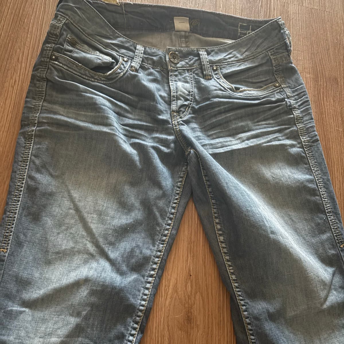 Silver Jeans gallabuxur