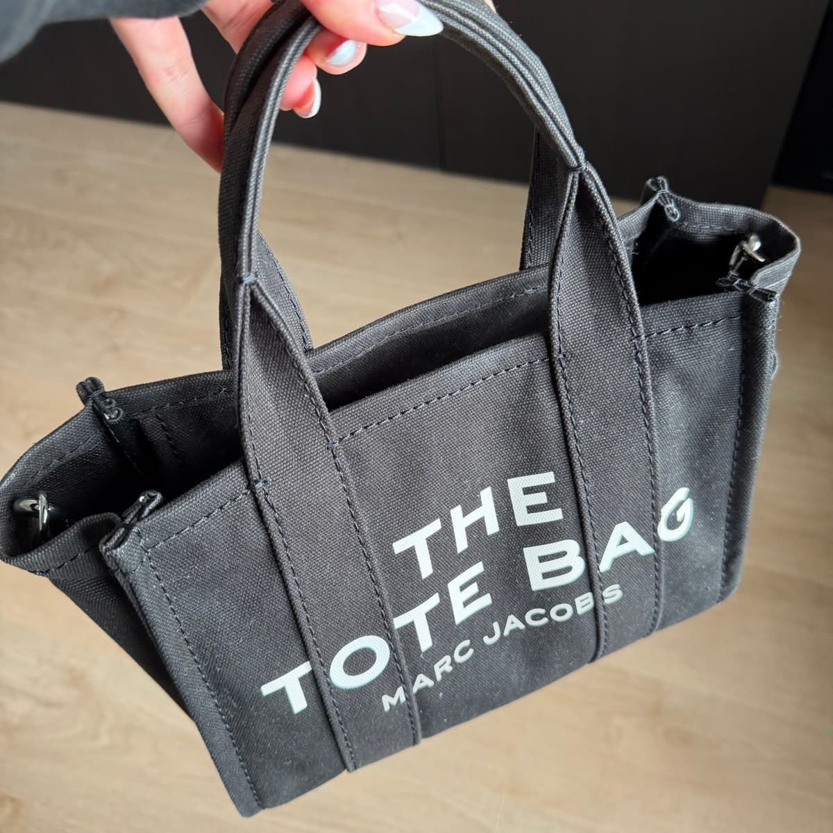 Marc Jacobs The Tote Bag